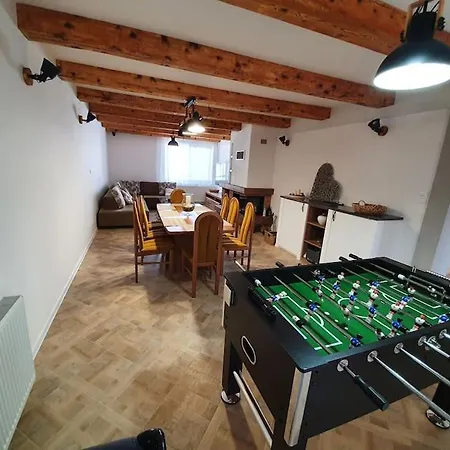 Nyaraló Damal Pri Liptovskej Mare *